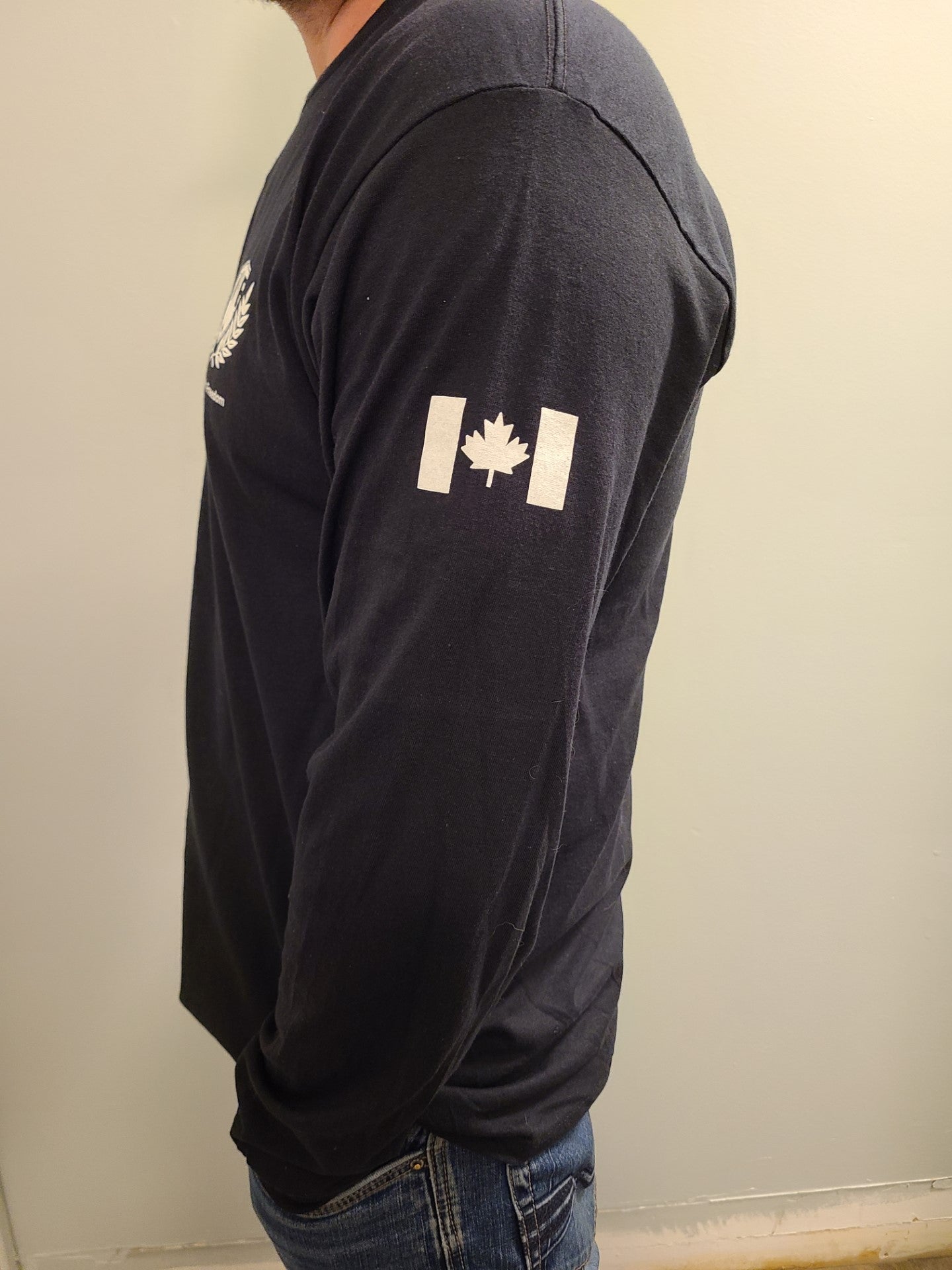 V4F Long-Sleeve Shirt "Standing for Freedom" (fundraising)